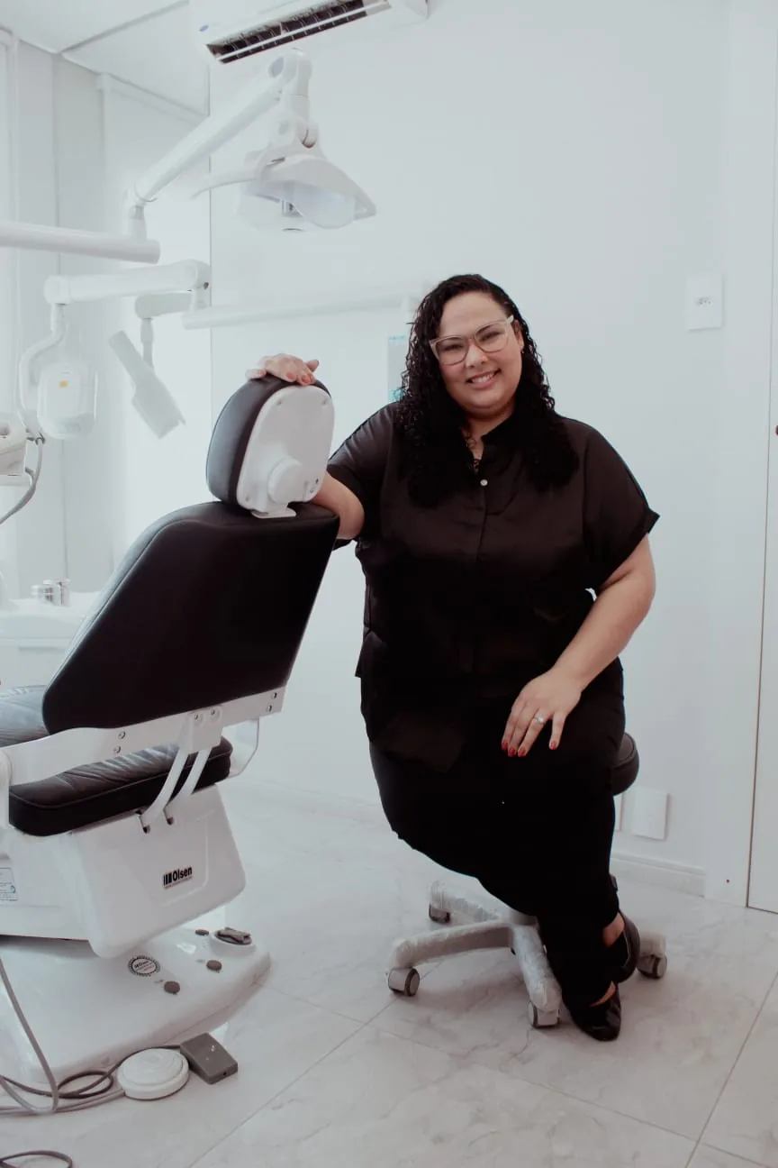 Dra. Beatriz Venço no consultório